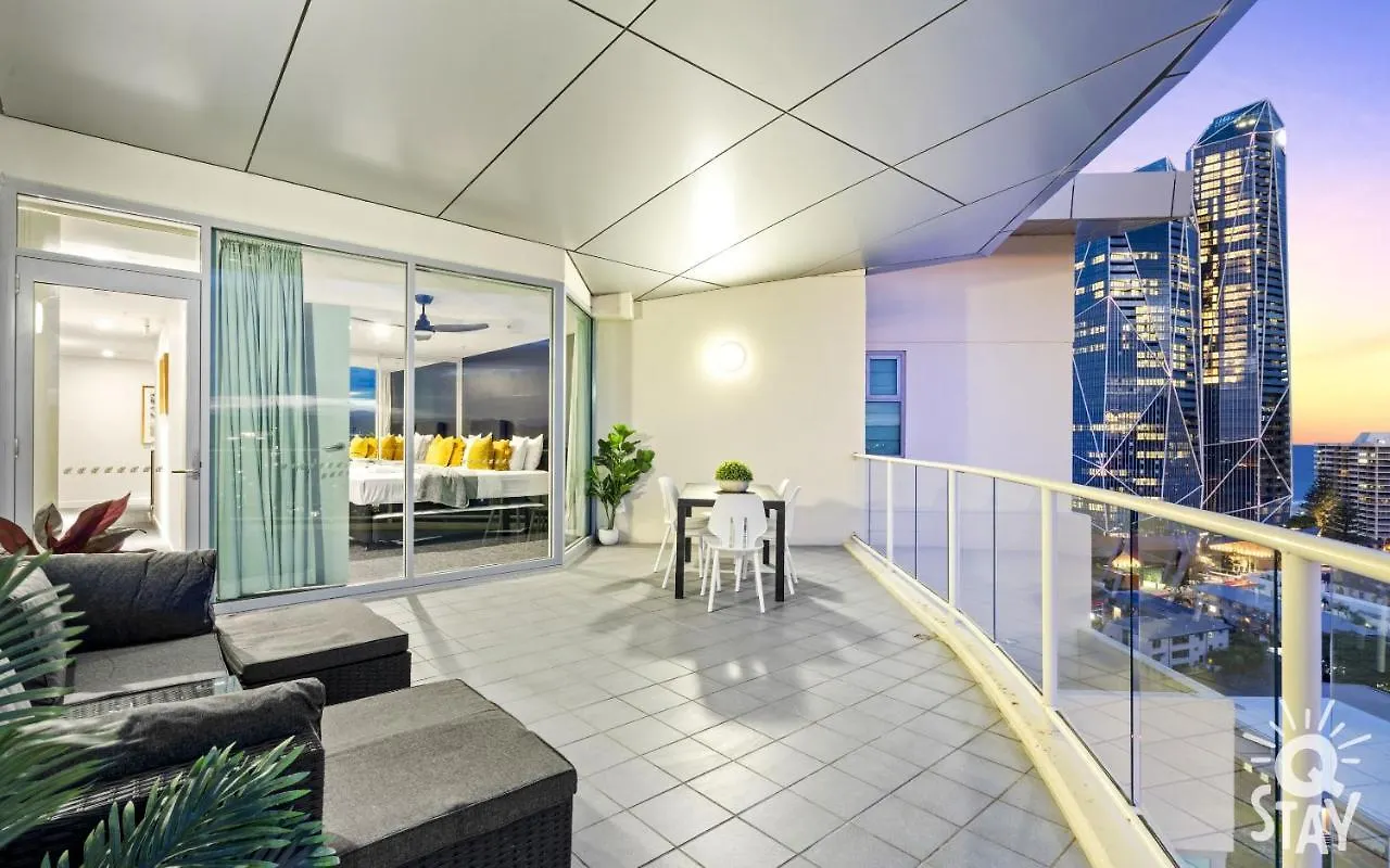 Wings Penthouses - Qstay Gold Coast Apartment