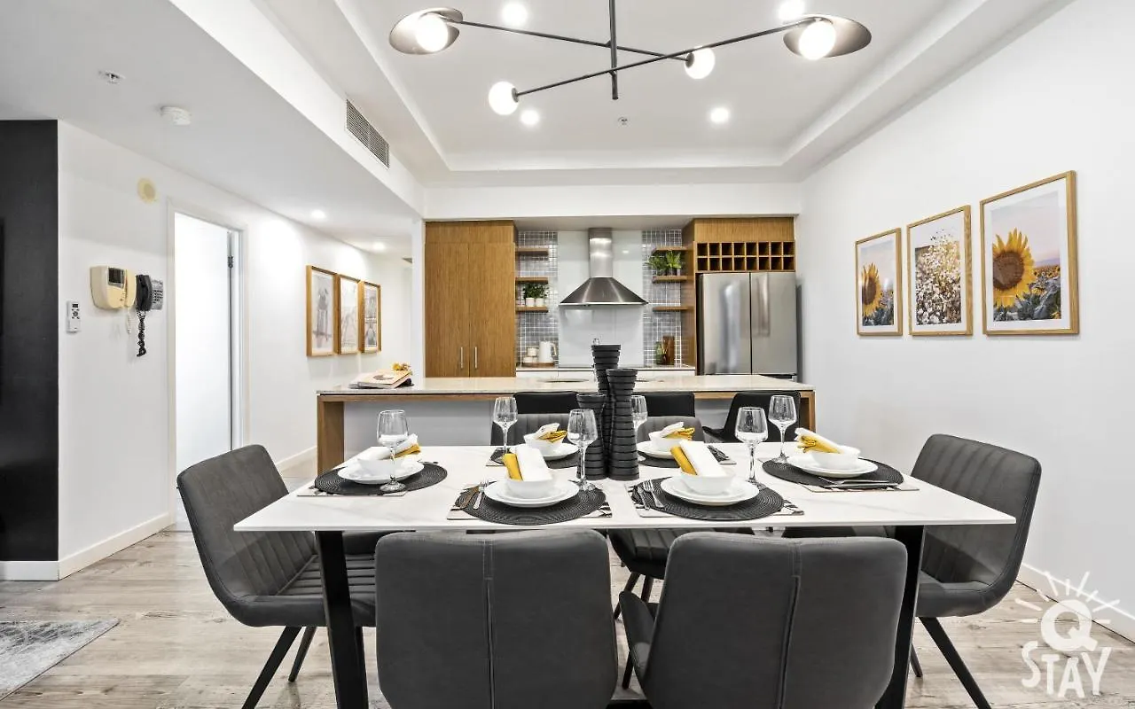 Wings Penthouses - Qstay Gold Coast 0*,