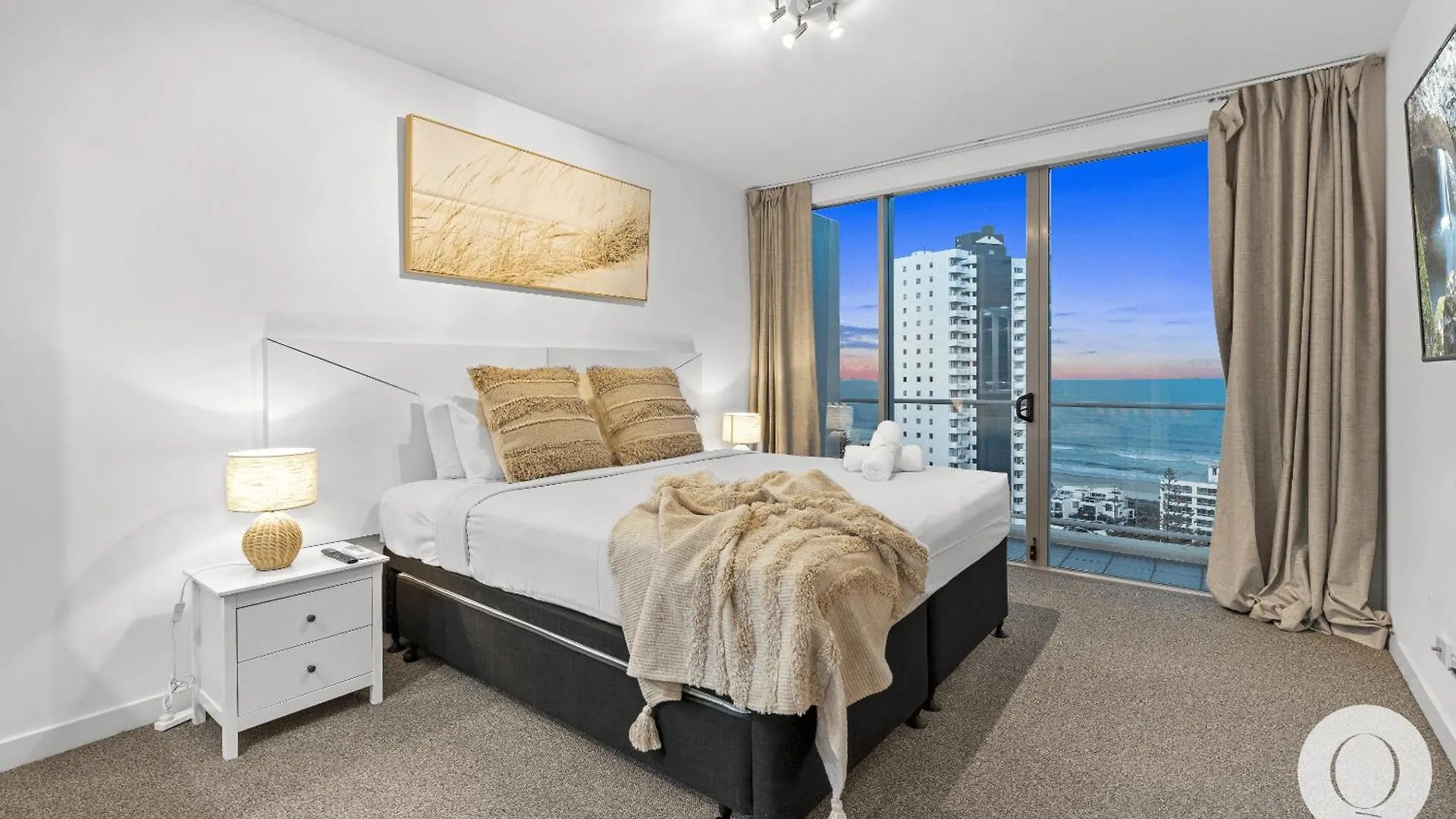 Apartment Wings Penthouses - Qstay Gold Coast