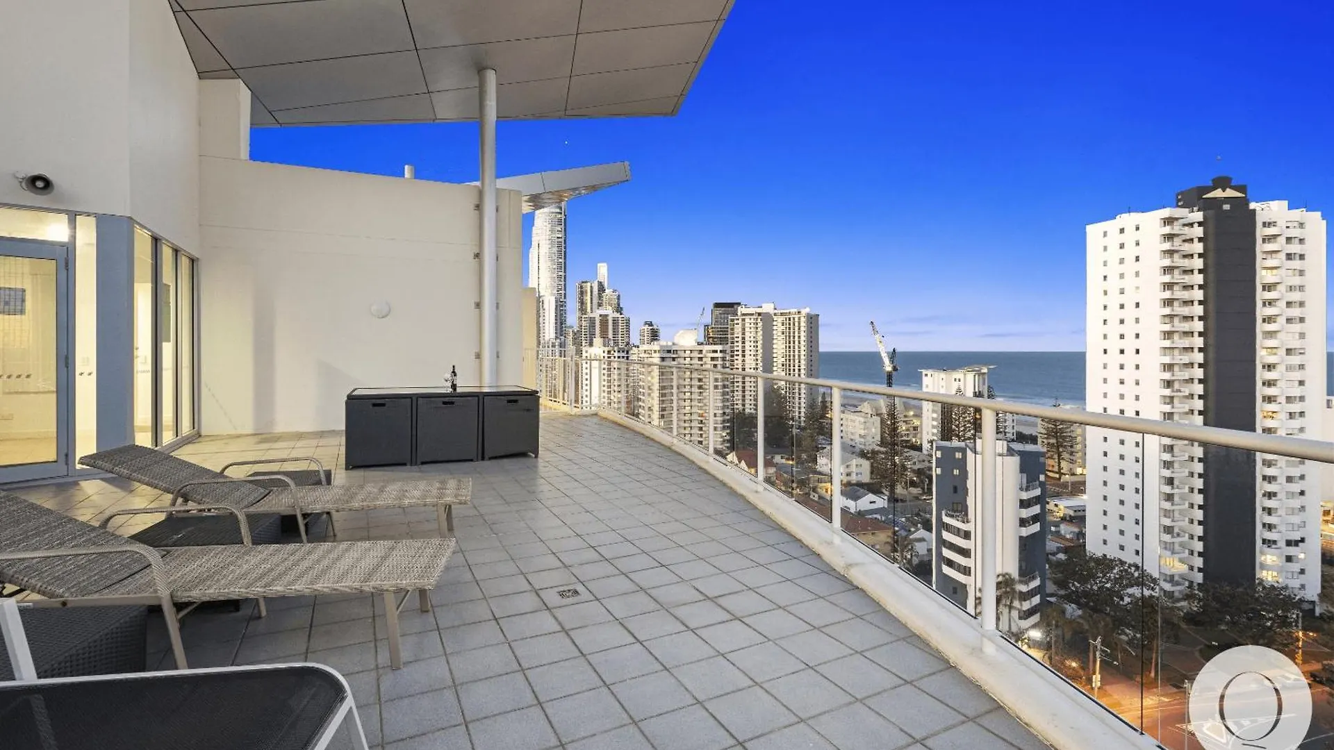 Wings Penthouses - Qstay Gold Coast Australia