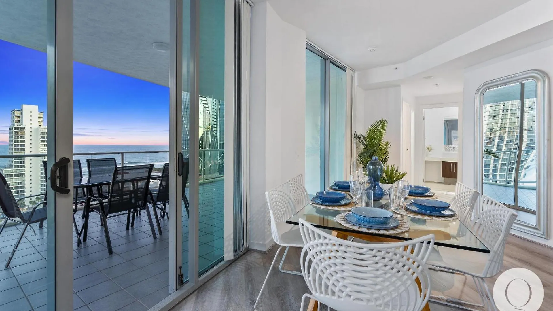 Wings Penthouses - Qstay Gold Coast 0*,