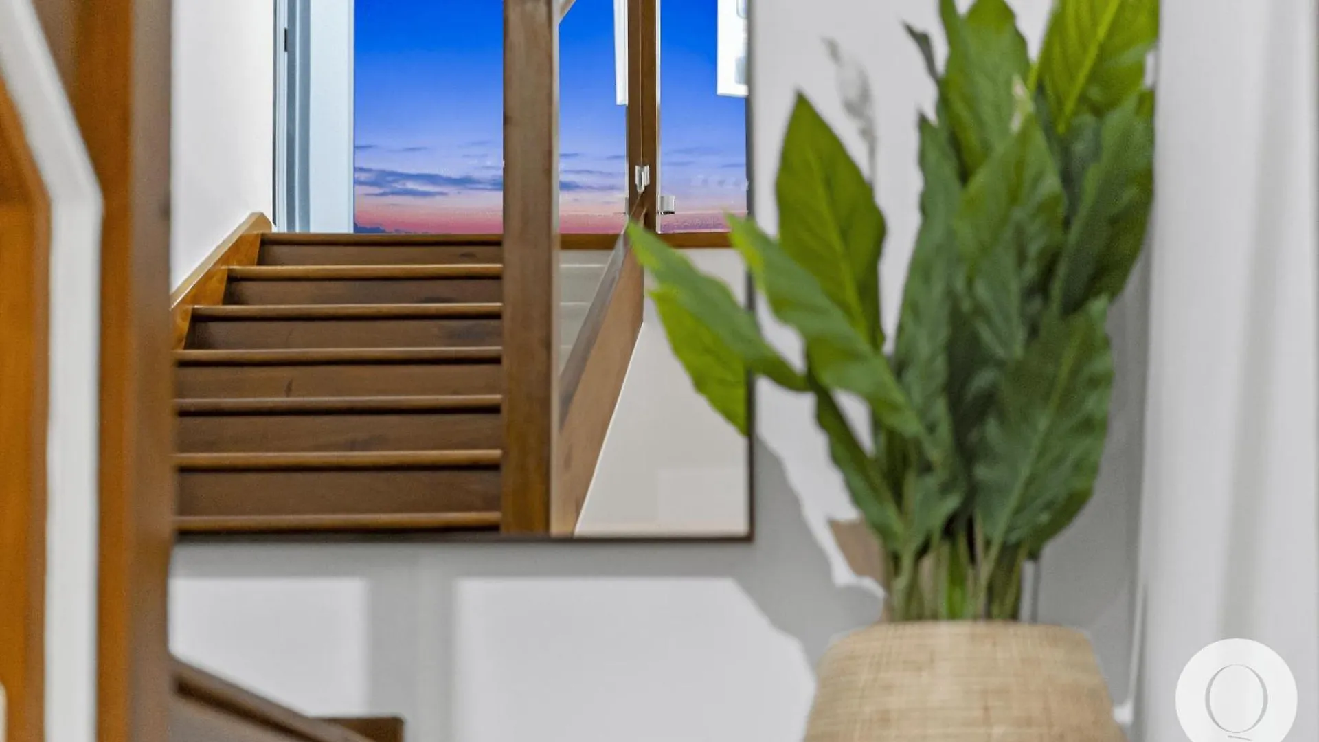 Wings Penthouses - Qstay Gold Coast 0*,  Australia